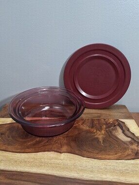 Vtg Vision Ware Cranberry 24oz Casserole Dish V-30-B With Plastic Corning Lid